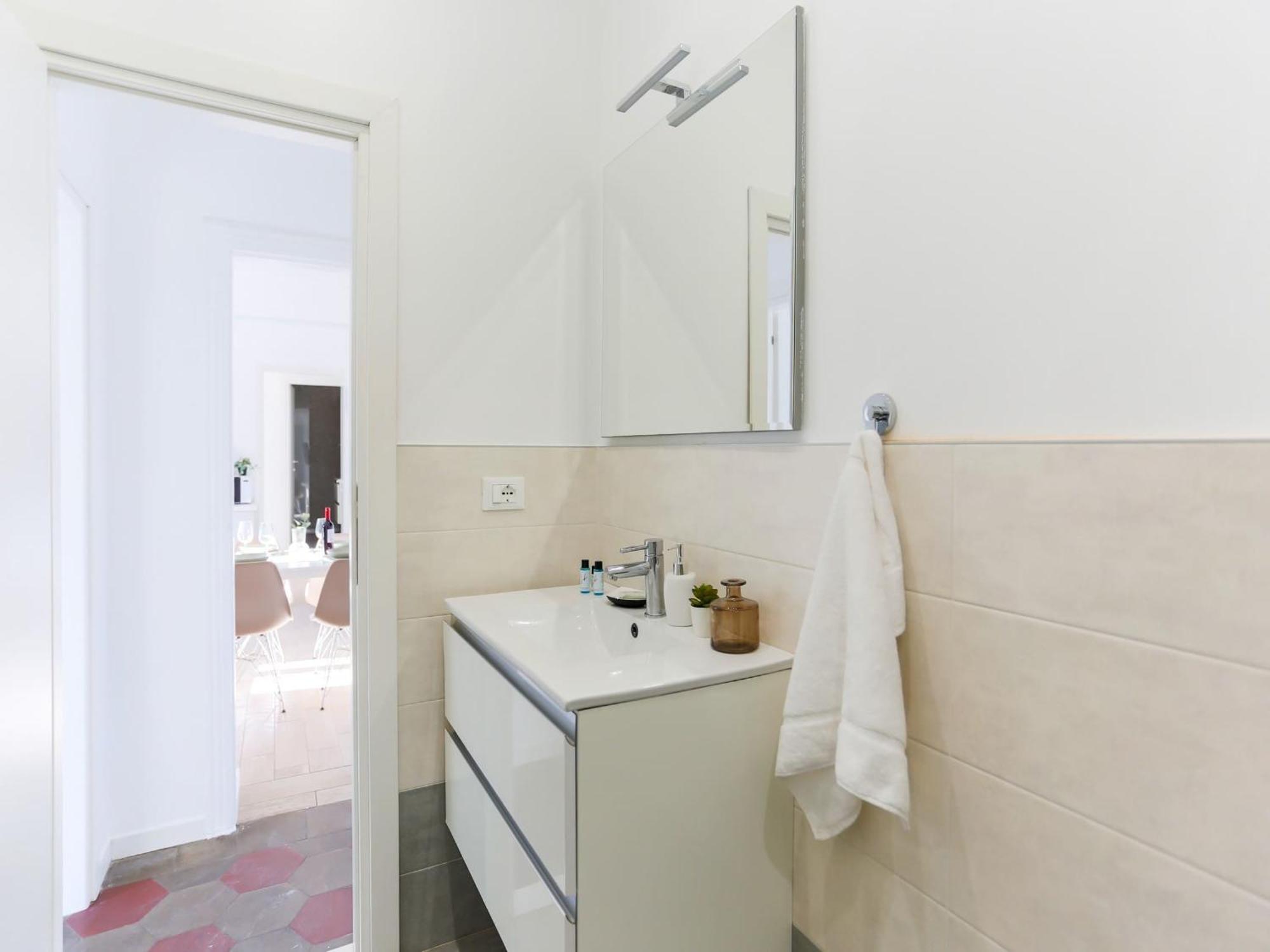 The Best Rent - Spacious Two Bedrooms Apartment Near Porta Romana มิลาน ภายนอก รูปภาพ